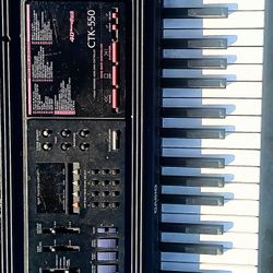 Casio Keyboard 