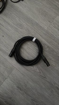 Mogami gold mic cable