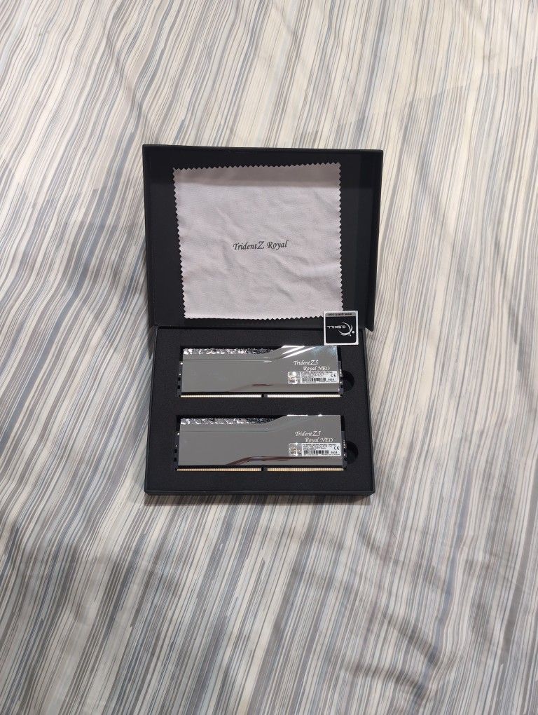 Trident Z5 Royal Neo 32GB (2x16GB) DDR5 Ram