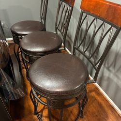 Bar Stools 