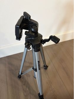 Hakuba camera tripod