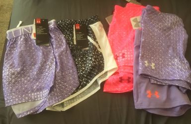Girls Large Under Armour Shorts