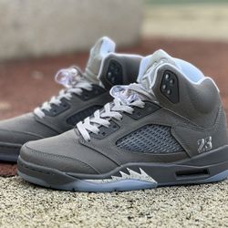 𝐎𝐧l𝐲 𝐫𝐞𝐩l𝐲 𝐨𝐧 𝐈 G@𝐓𝗼𝗽𝐤𝐢𝐜𝐤𝐬.𝐒𝐞𝐭𝐡                   Jordan 5 wolf grey