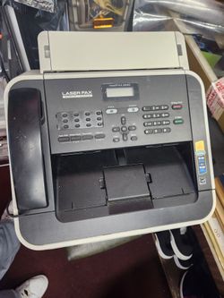 Fax machine without plug
