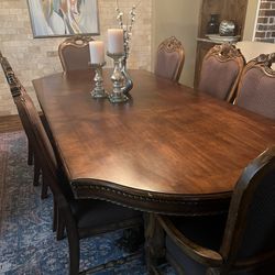 Dining Table, 2 End Chairs And 6 Side Chairs