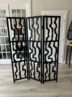 Divider