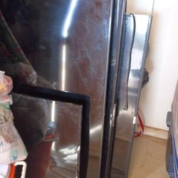 Parts For TV There's 4 TVs 