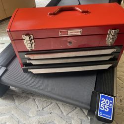 Nice CRAFTSMAN tools box 