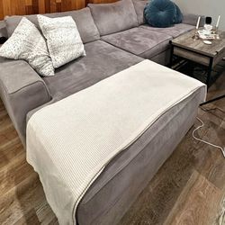 Beautiful Grey Couch Free Delivery 