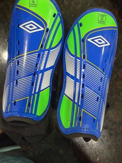 Umbra Shin Guards (Soccer /football) Large