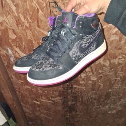 Air Jordan 1s Size Us7y