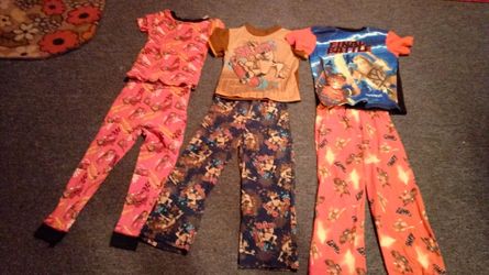 Boys pajamas size 6
