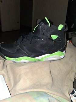 Shoe