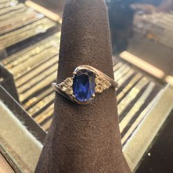 10KT White Gold Ring W/ Blue Stone