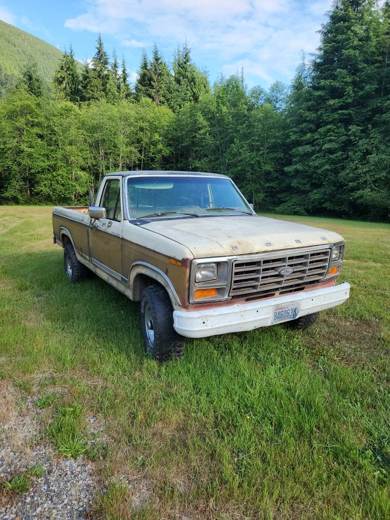1980 Ford F150 4X4 - First Person with 1250 Gets It.