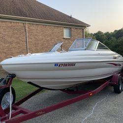 1999 Rinker Cativa 182 18 ft
