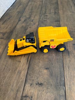 CAT Toy Bulldozer and Dump Truck Set (very small size)