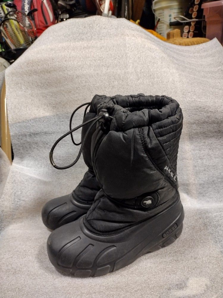 boys sorel

snow boots

SIZE 1