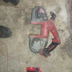 Milwaukee 18 Volt Band Saw