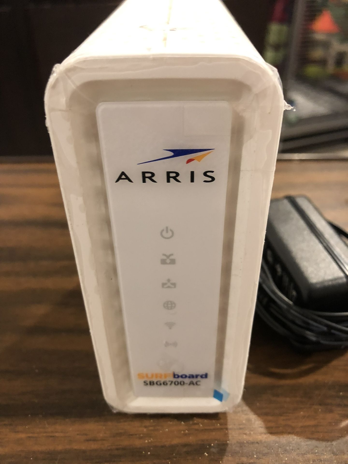 ARRIS Wi-Fi router / Cable modem 