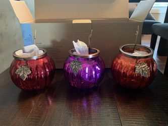 New, Party Lite festive glass pumpkin tealight trio candle holders