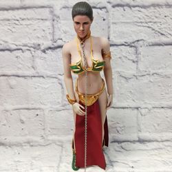 PRINCESS LEIA FIGURE