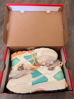 Nike Vomero 5 BG Bleached Turquoise Orange Chalk size 6Y