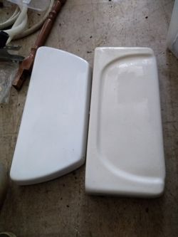 Water tank lid