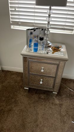 Set of 2 Mirror  night stands