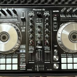 Pioneer DDJ SR2 With soft carry Case