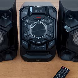 Samsung MX-J630 Bluetooth Giga Stereo