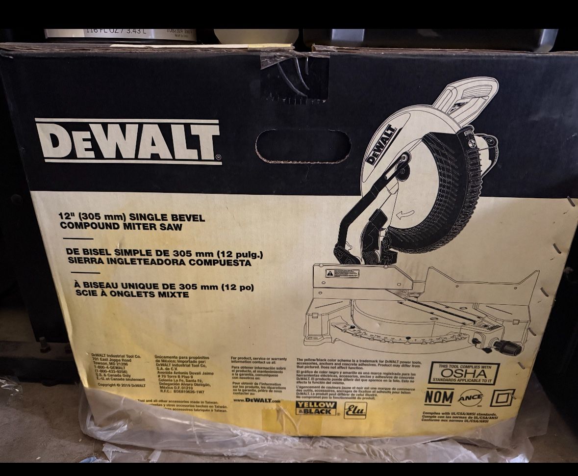 15 AMP 12 IN. SINGLE-BEVEL COMPOUND MITER SAW