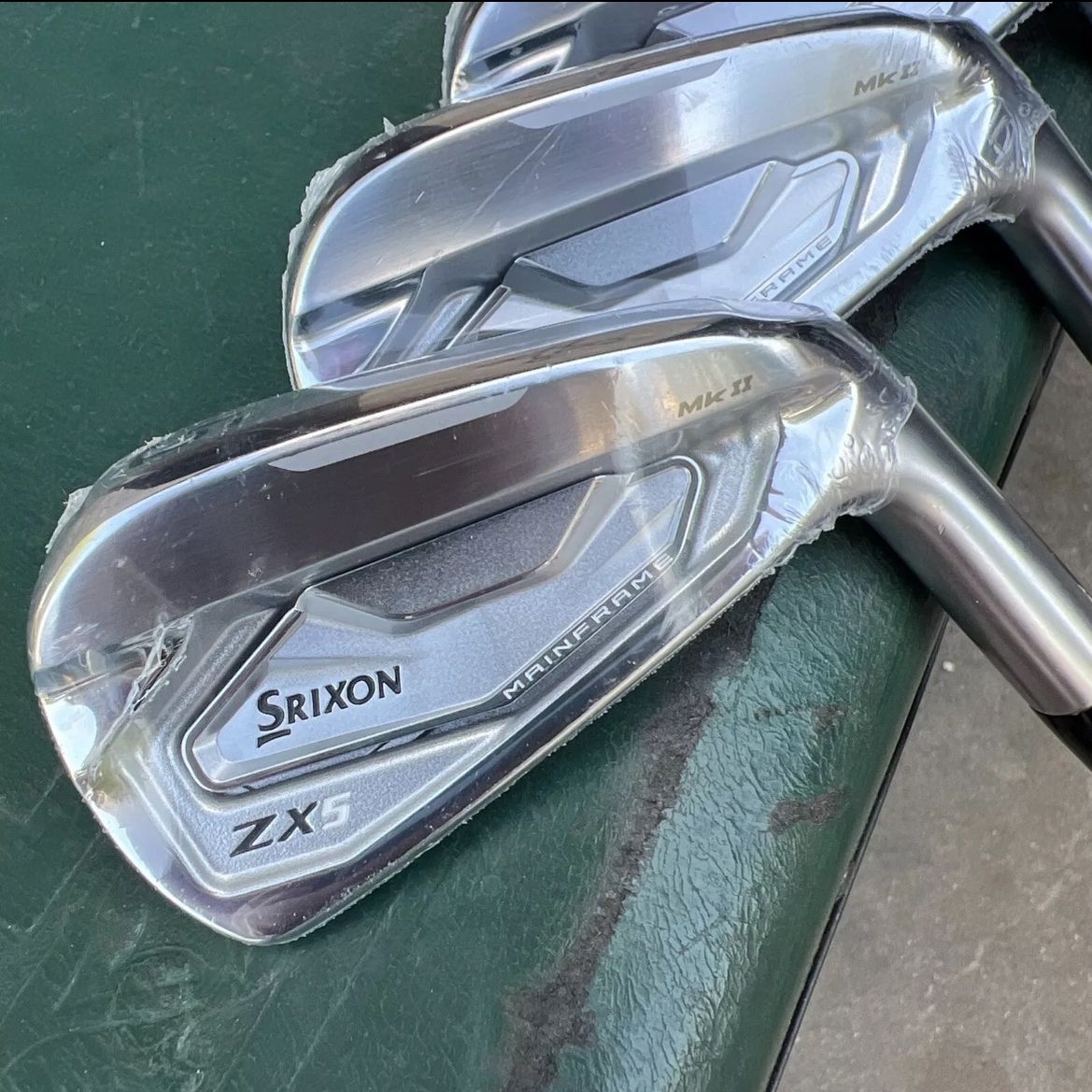 NEW - 2023 Srixon ZX5 Mk II Iron Set (5-PW, AW) - Stiff