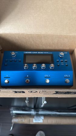 Boss GM 800 guitar synthesizer