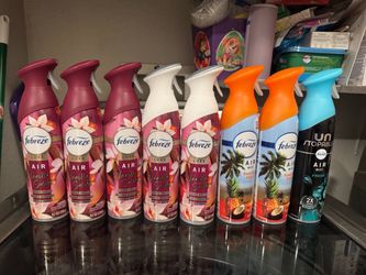 Brand new Febreze sprays (8) for ($20)(Cash only)(price is firm)