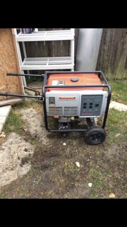 Honey well generator