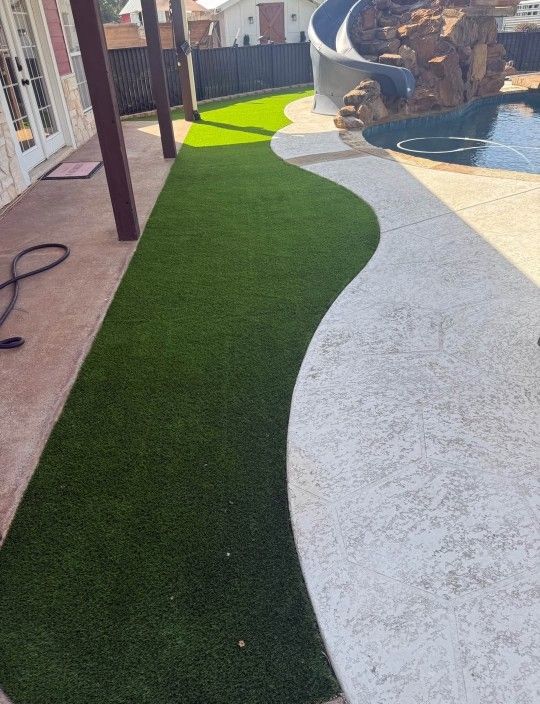 .60 a sq NEW artificial grass (temecula 