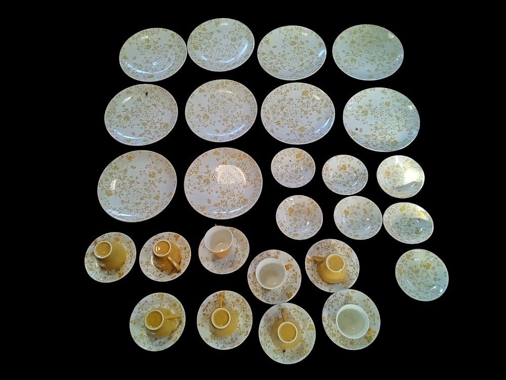 Vtg 1970's Sheffield Ironstone Golden Meadows Dinner Set