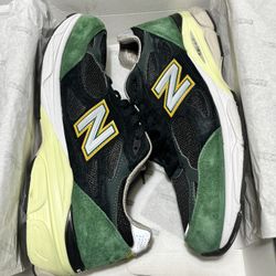 New Balance 990v3 Black Green Yellow 10