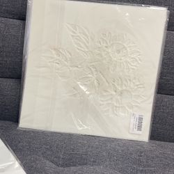 Painting on Wood, Canvas, Paper, Fabric, Walls and Furniture - Flower Stencil - 6x6 Inches - Reusable DIY Art and Craft Stencil