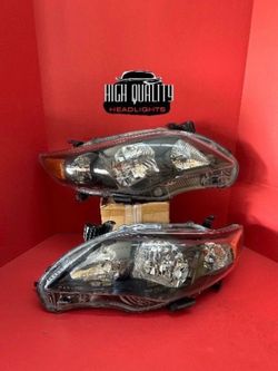 Toyota. Corolla. 2011 2013 headlights.