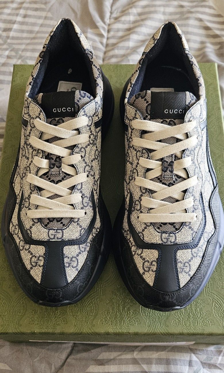 100% Authentic Gucci Rhyton Blue Sneakers.