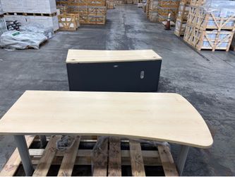 Modern Office Desks with Light Wood Grain Top