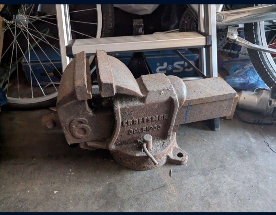 Craftsman Vise #(contact info removed)3