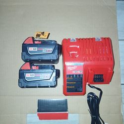 Milwaukee M18 2 Battery Xc5.0 And Charger 