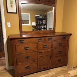 Broyhill dresser with mirror and night stand