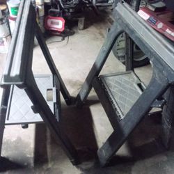 Sawhorse Stand