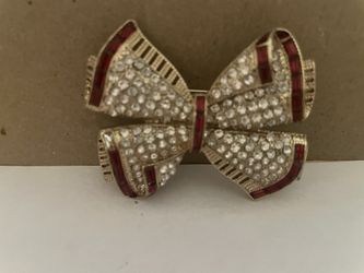 bow. Christmas. $3.Made By.NAPIER! Excellent Shape Nice Gift For Anyone On Your List.