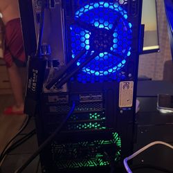 RTX 3060 | i5 3.5 MHz | 16gb Ram | 2 Monitors