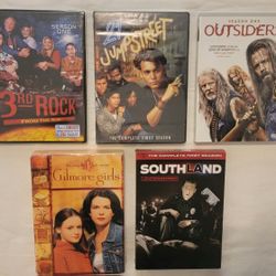 DVD Series: 21 Jumpstreet, 3rd Rock, Gilmore Girls, Southland, Outsiders, Seinfeld
